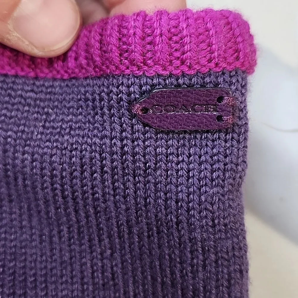 Coach XS/Small Iris Purple And Magenta GLOVES - NEW